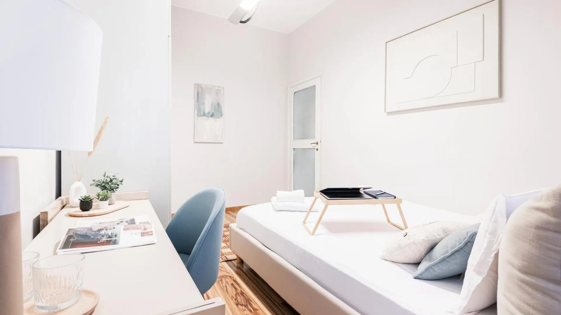 Easylife - Elegant Apartment 3 Mins From Duomo Milano