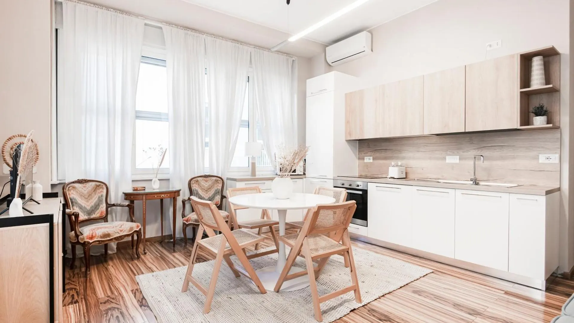 Easylife - Elegant Apartment 3 Mins From Duomo Milano